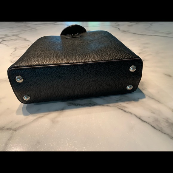 LV CAPUCINES BB - Picture 3 of 8